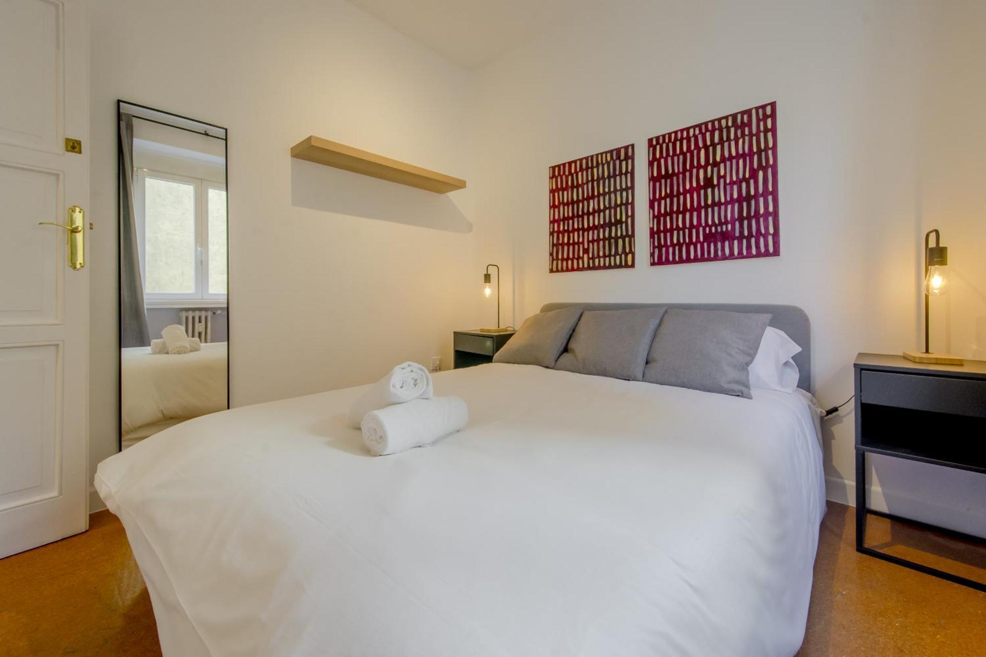 Classic Apt 7Pax En La Latina-Centro De Мадрид Экстерьер фото