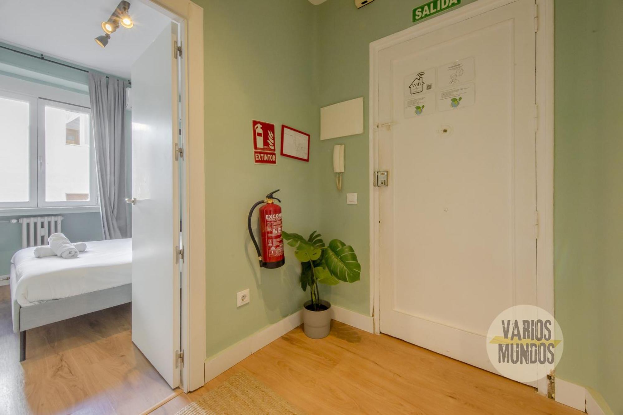 Classic Apt 7Pax En La Latina-Centro De Мадрид Экстерьер фото